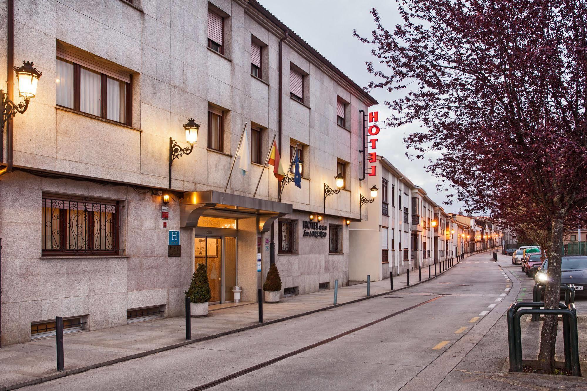 Hotel San Lorenzo Santiago de Compostela Exterior foto